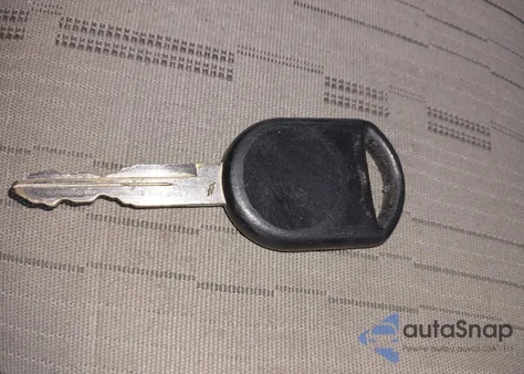 2010 Ford Focus Se из США, поврежденный, VIN 1FAHP3FN6AW293054